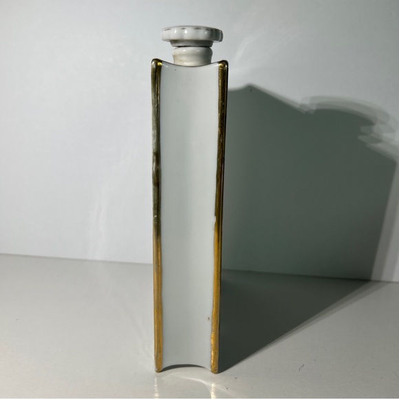 BonBon Royal Liquor Decanter Empty Ceramic Bottle Box Of Chocolates With Cork - Picture 2 of 6